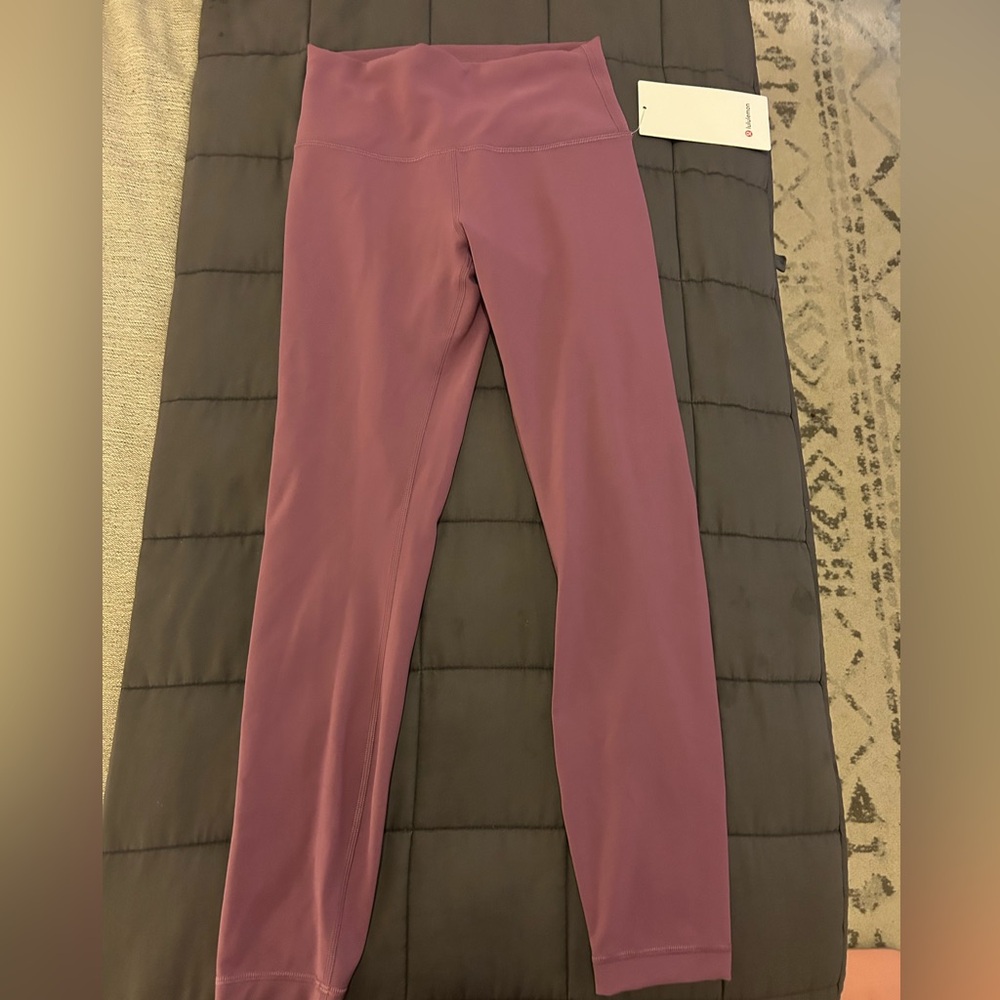 NWT Lululemon Wunder Train HR tight 25” size 6